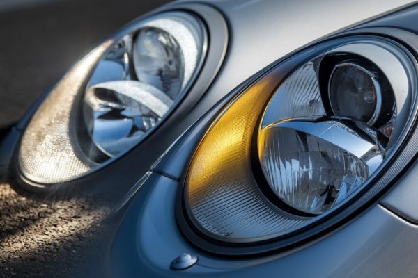 headlight cloudiness causes explained